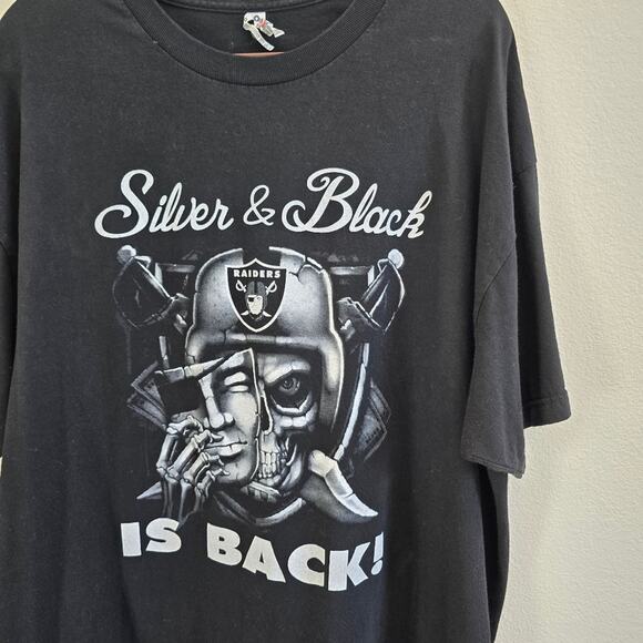 Alstyle Raiders Black and Gray T-shirt size 2XL - Picture 2 of 4